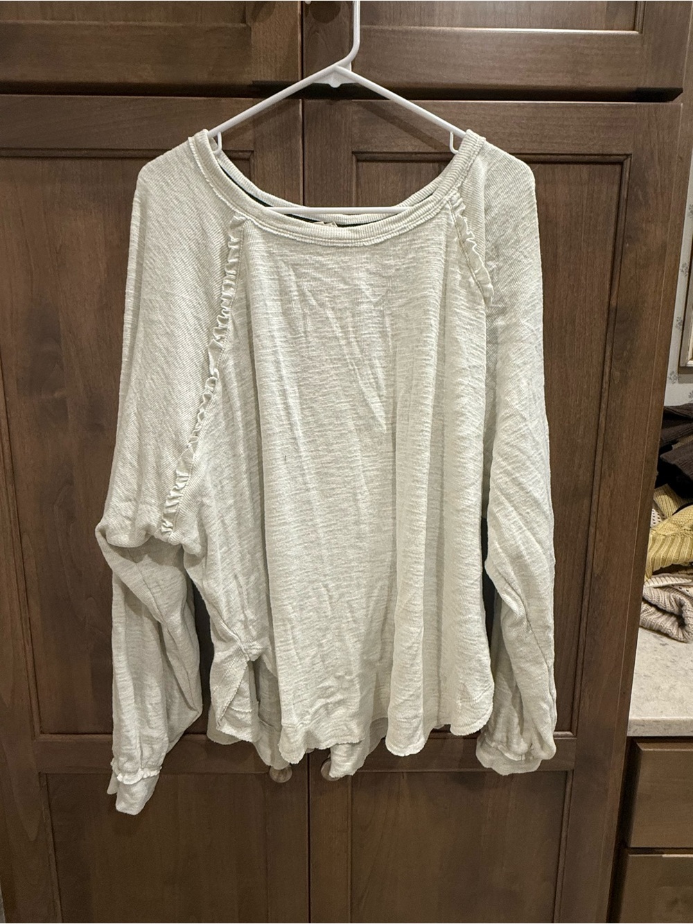 Pilcro Cream Ruffle-Trim Long-Sleeve Top